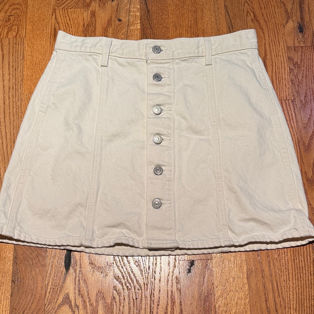 Levis white cream button up denim skirt size 29
